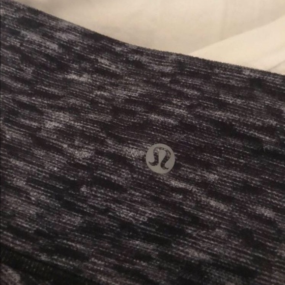 Lululemon leggings - Picture 6 of 6